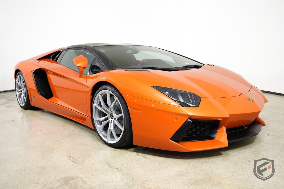 2014 Lamborghini Aventador LP700-4 Roadster