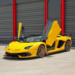 2021 Lamborghini Aventador