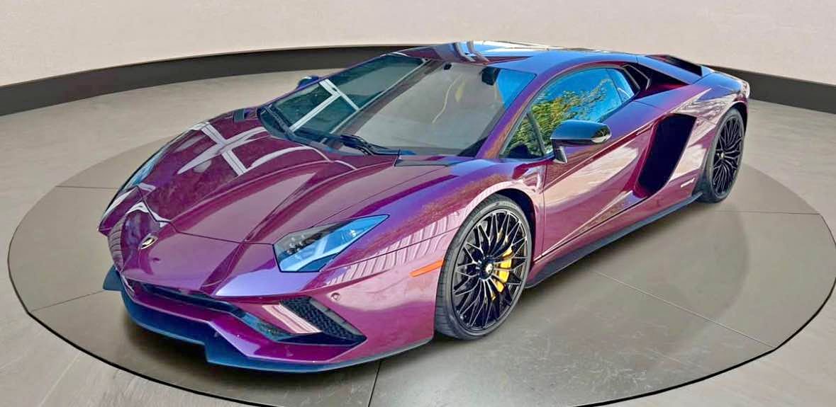 2018 Lamborghini Aventador - S Coupe 2D