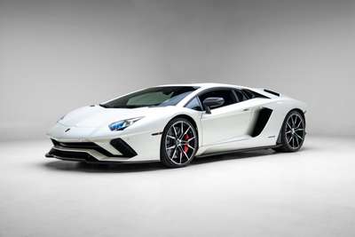 2017 Lamborghini Aventador LP 740-4 S