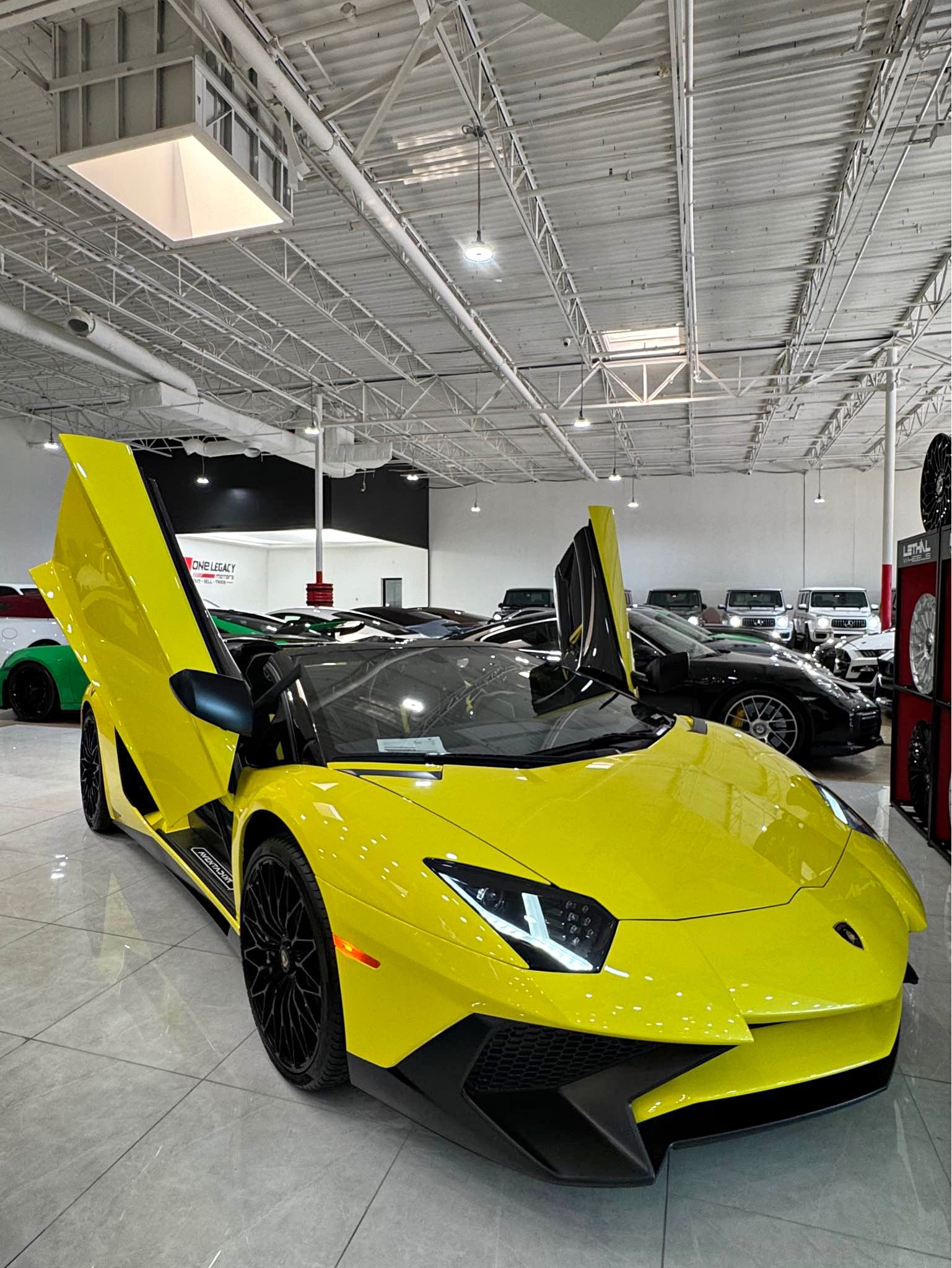 2017 Lamborghini Aventador LP 750-4 Superveloce Roadster 2D
