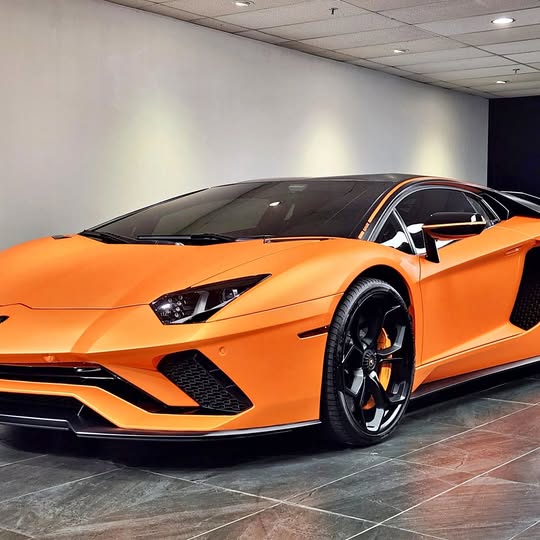 2018 Lamborghini Aventador