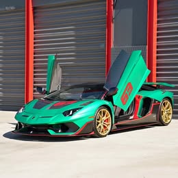 2016 Lamborghini Aventador LP700-4