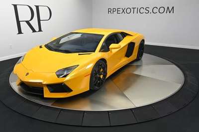 2013 Lamborghini Aventador LP 700-4 Coupe 2D