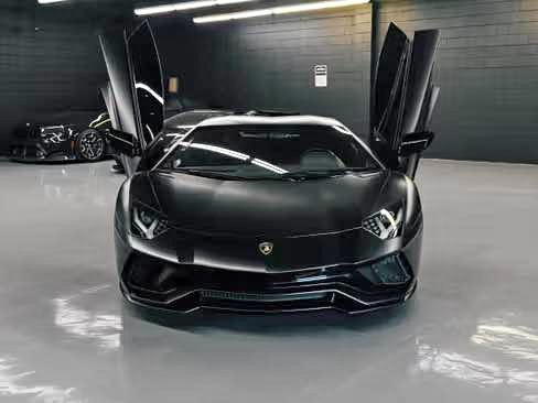 2018 Lamborghini Aventador - S Coupe 2D