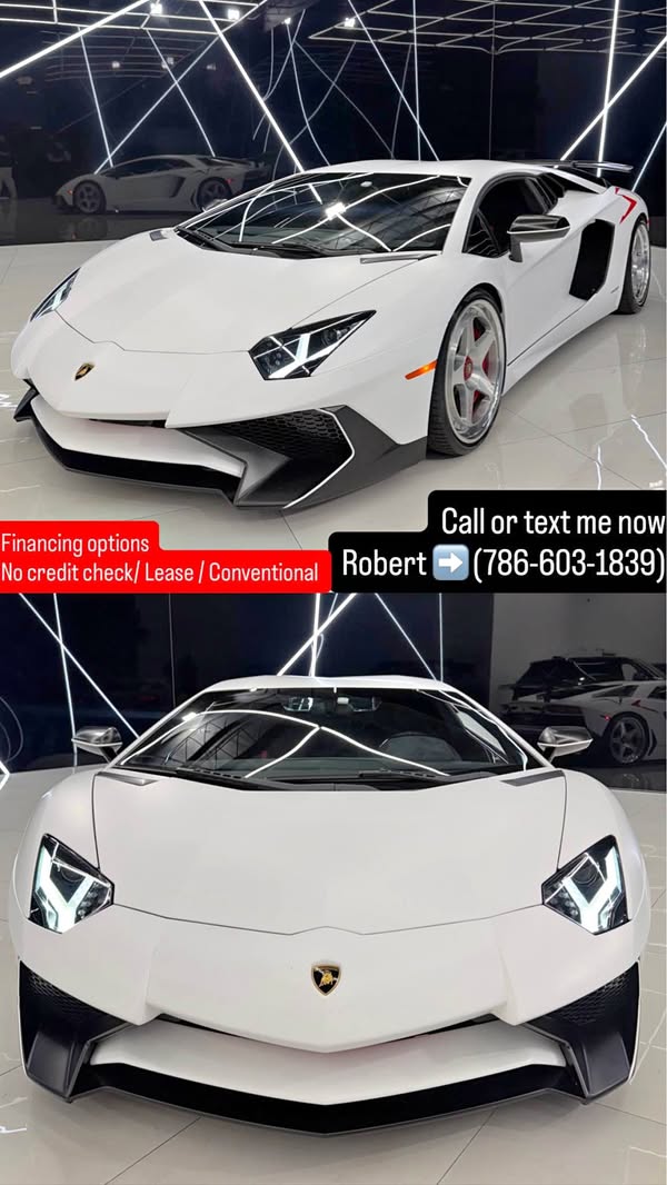 2016 Lamborghini Aventador - LP 750-4 Superveloce Coupe 2D