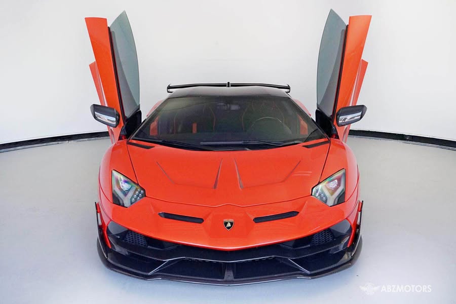 2012 Lamborghini Aventador - LP 700-4 Coupe 2D