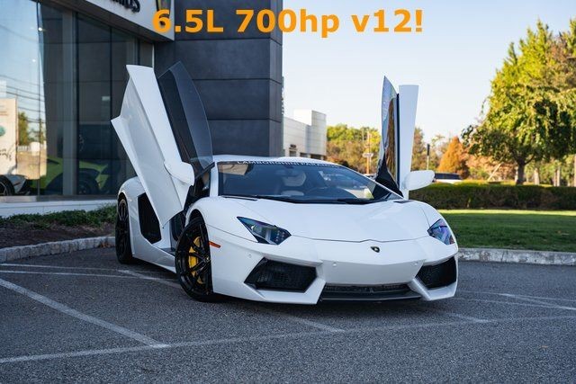 2015 Lamborghini Aventador LP700-4