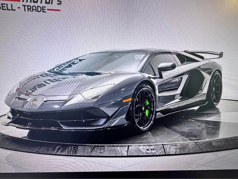 2020 Lamborghini Aventador - SVJ Coupe 2D