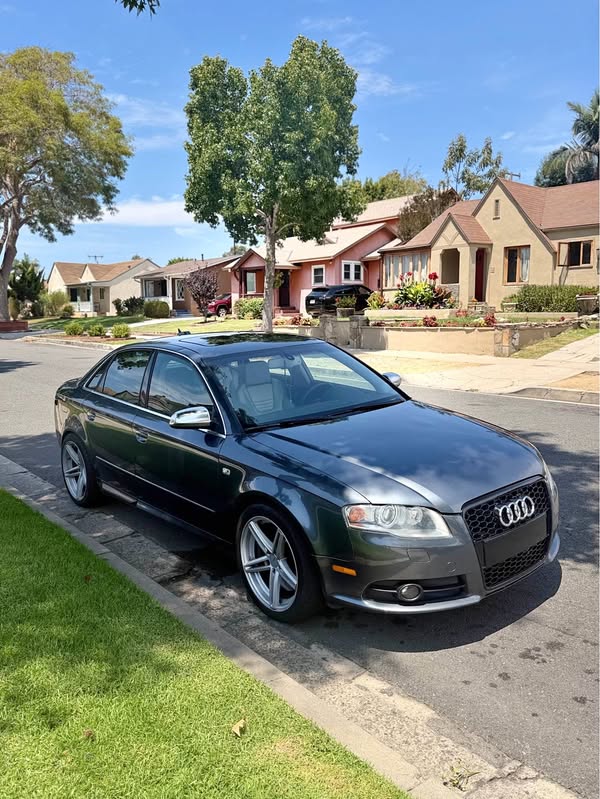 2005 Audi S4 (2005.5) - Quattro Sedan 4D