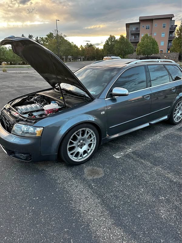 2005 Audi S4 - Avant Quattro Wagon 4D