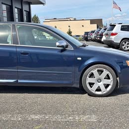 2005 Audi S4 quattro AWD 4dr Sedan
