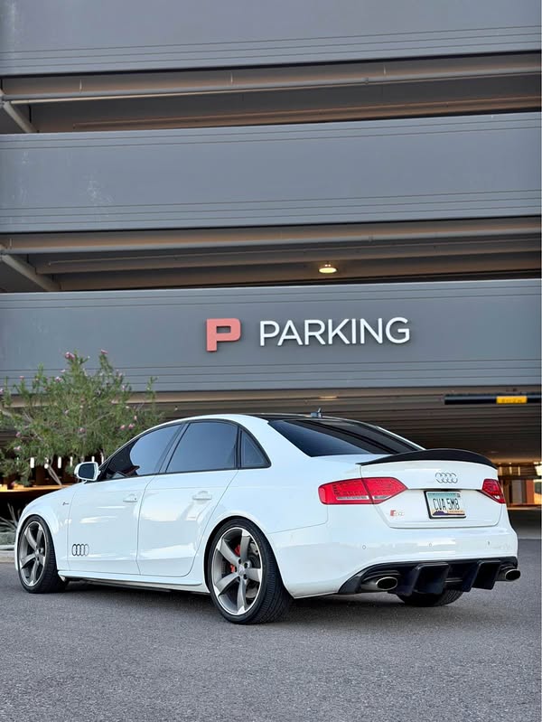 2012 Audi S4 - Prestige Sedan 4D