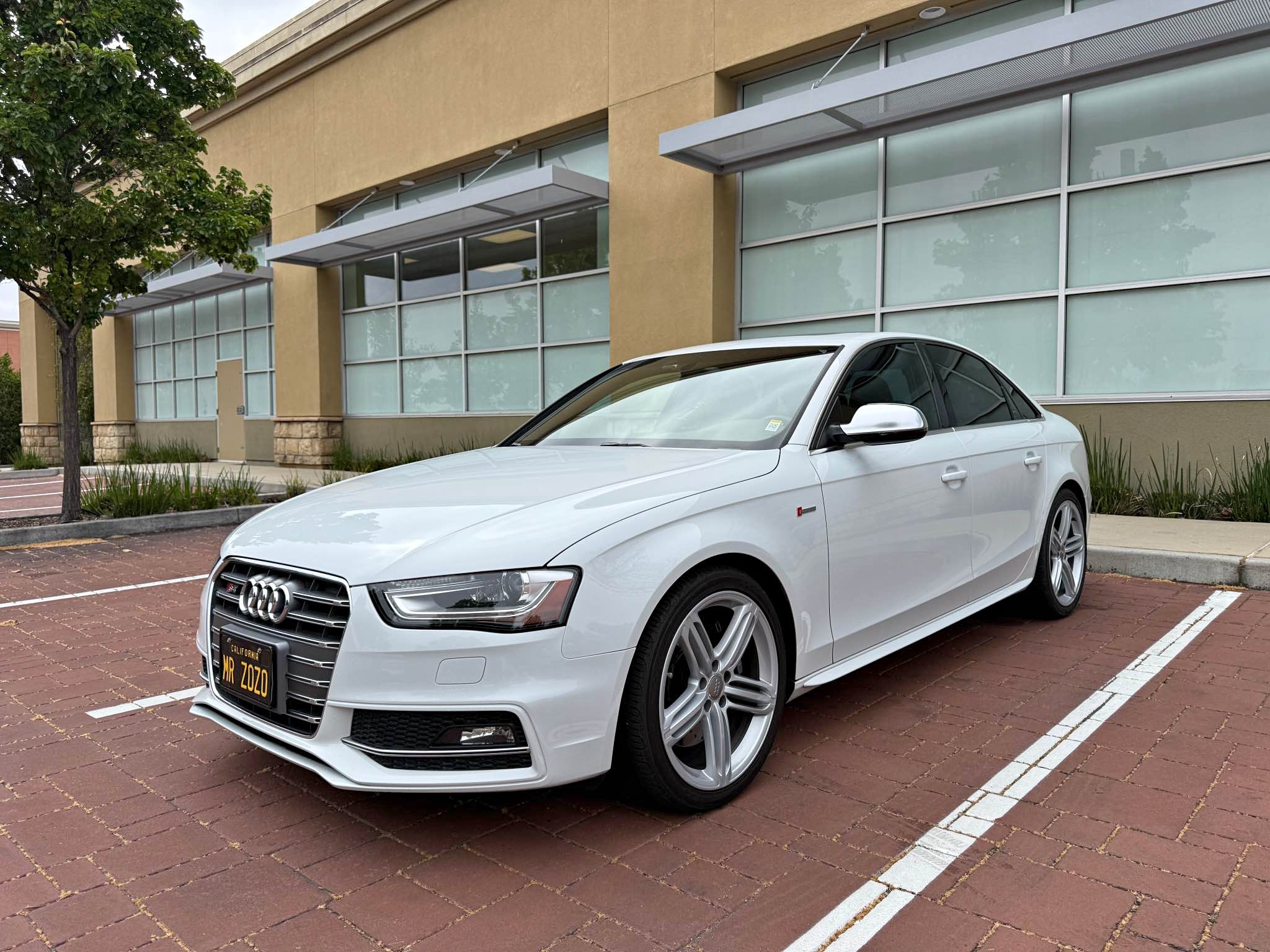 2014 Audi S4 - Prestige Sedan 4D