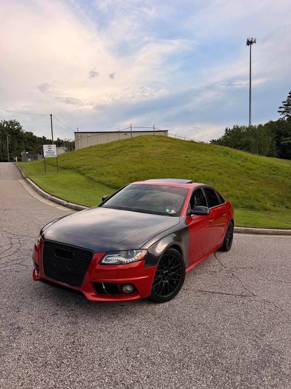 2012 Audi S4 - Quattro Special Edition Sedan 4D