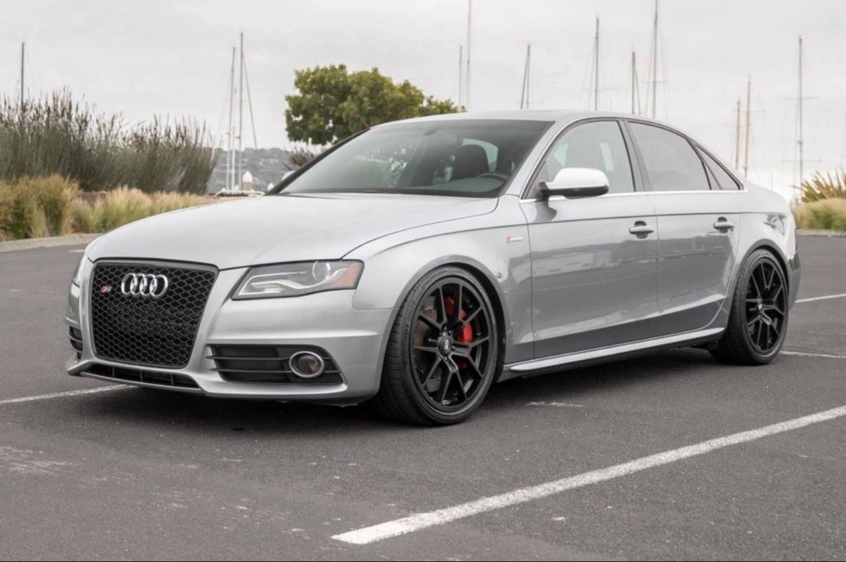 2010 Audi S4 PREMIUM PLUS