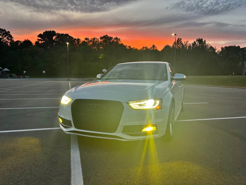 2013 Audi S4 - Prestige Sedan 4D