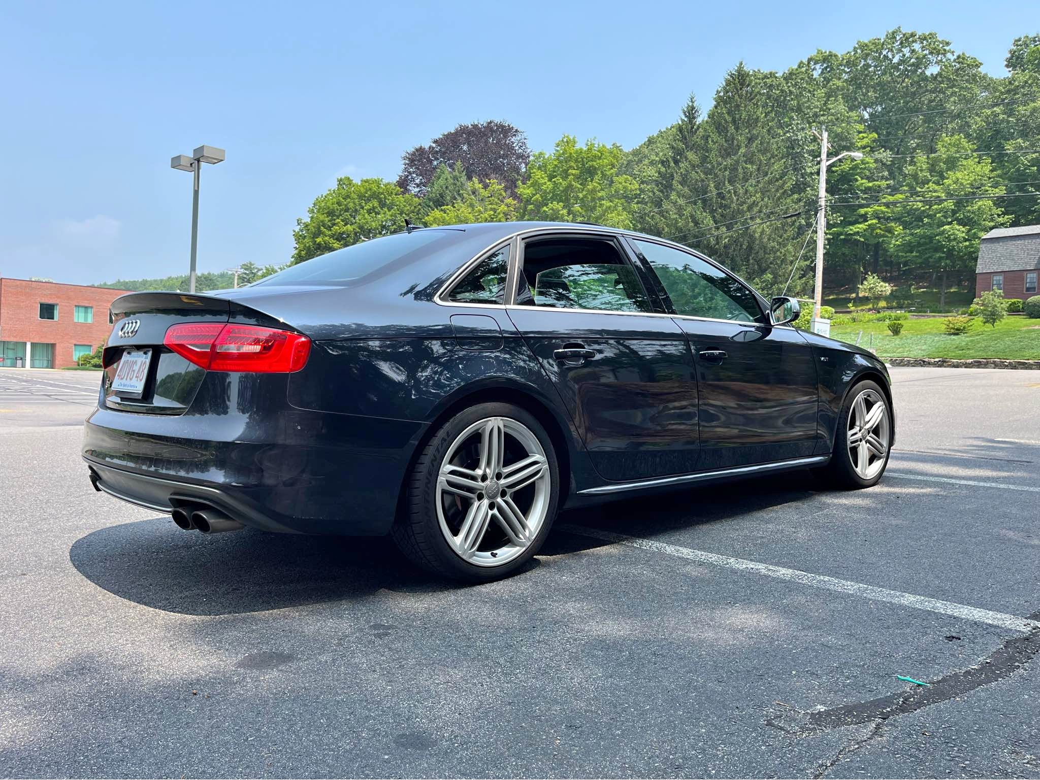 2013 Audi S4 - Prestige Sedan 4D