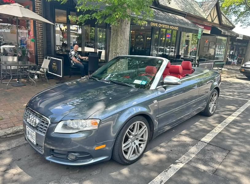 2009 Audi S4 - Quattro Cabriolet 2D