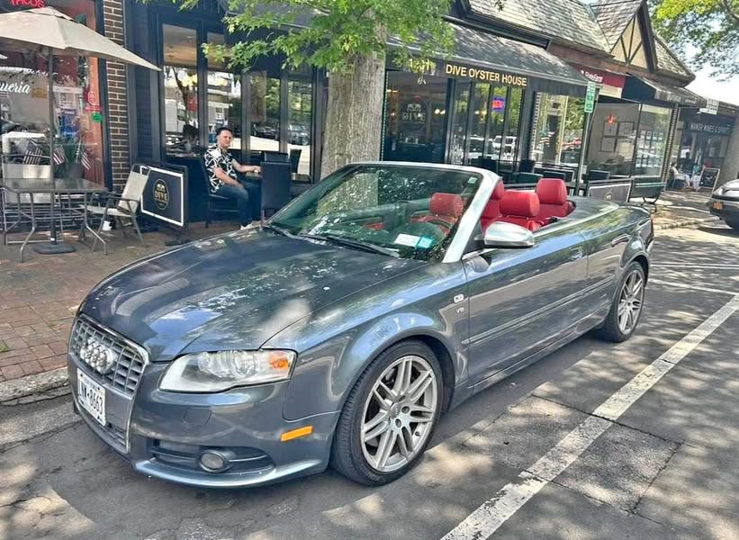 2009 Audi S4 - Quattro Cabriolet 2D