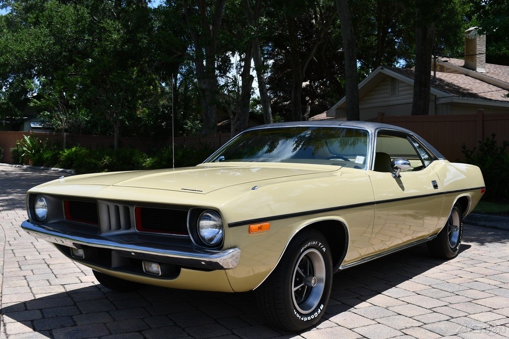 1972 Plymouth Barracuda Documented with recepits Simply...