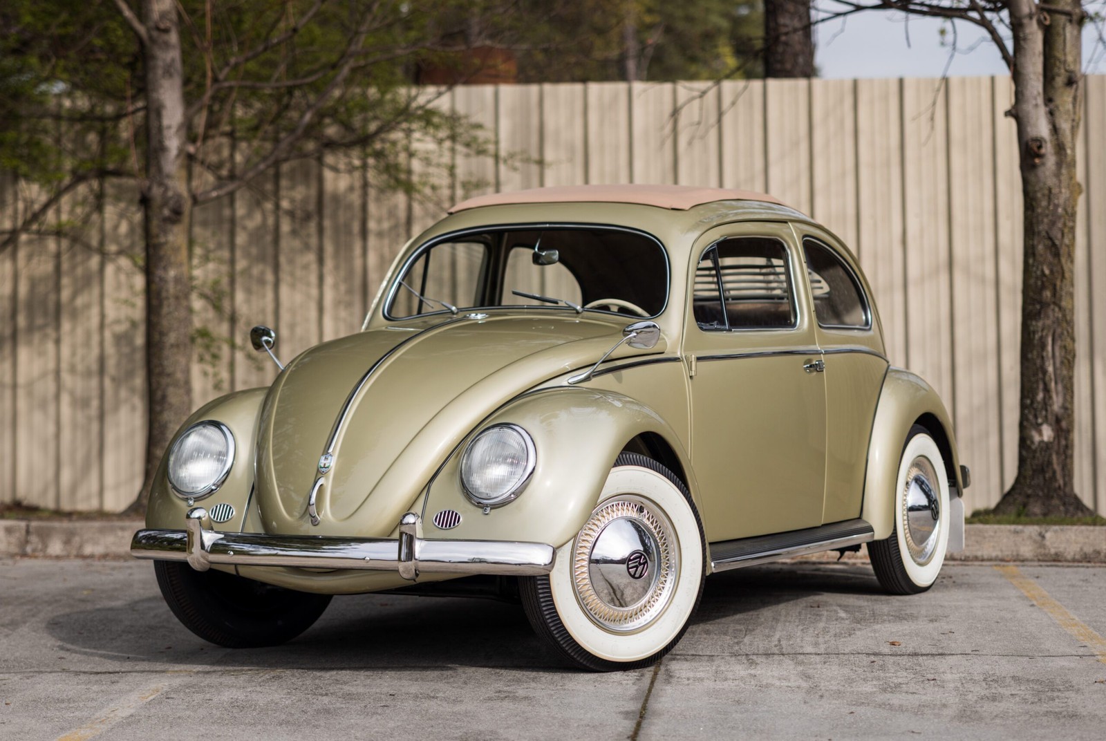 1955 Volkswagen Beetle De Luxe Sunroof