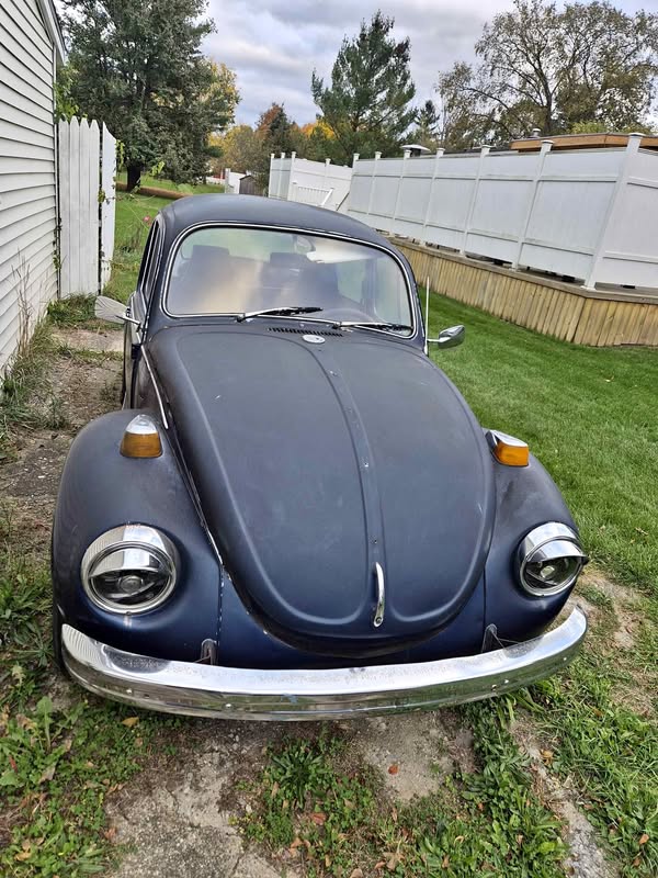 1972 Volkswagen Beetle 1.8T Classic Hatchback 2D