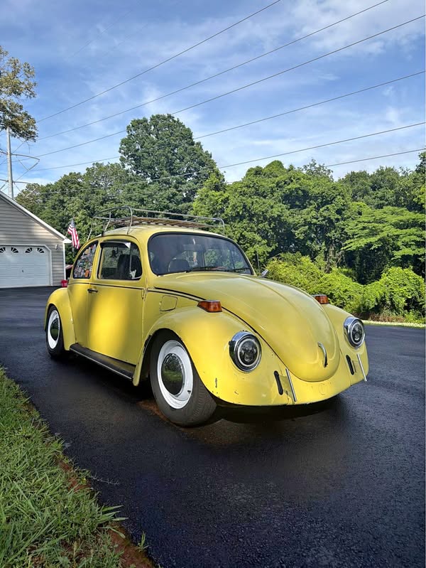 1973 Volkswagen Beetle - Standard