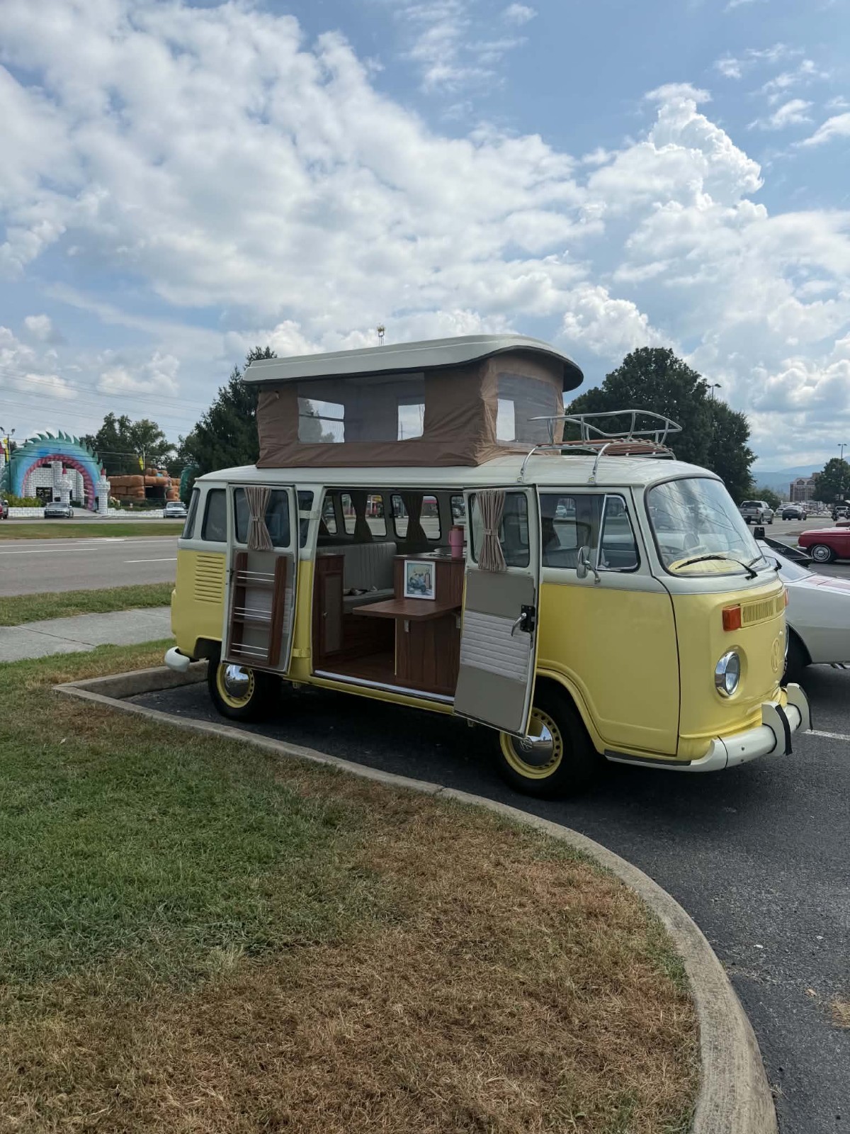 1972 Volkswagen Beetle - Classic