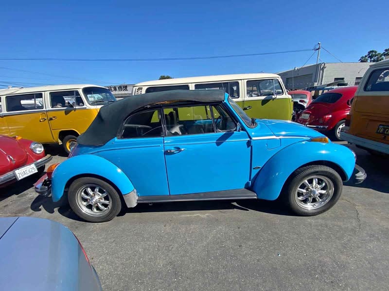 1976 Volkswagen Beetle - 1.8T Convertible 2D