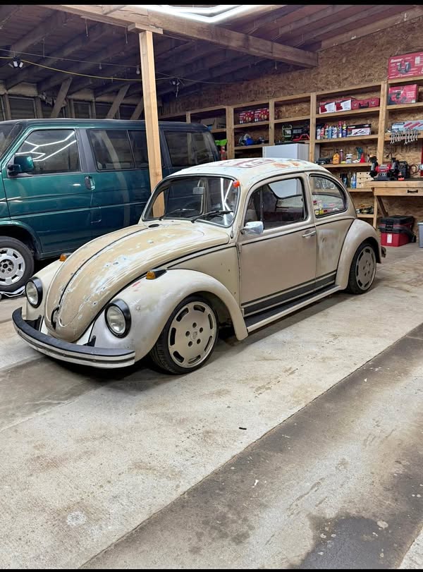 1969 Volkswagen Beetle - Hatchback 2D