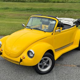 1976 Volkswagen Super Beetle Convertible