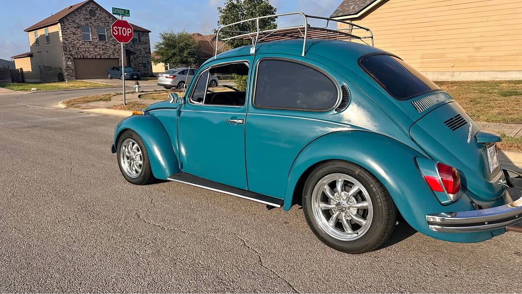 1971 Volkswagen Beetle - Hatchback 2D