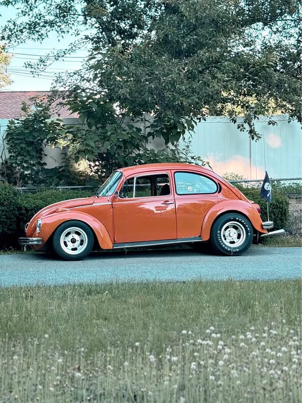 1973 Volkswagen super beetle