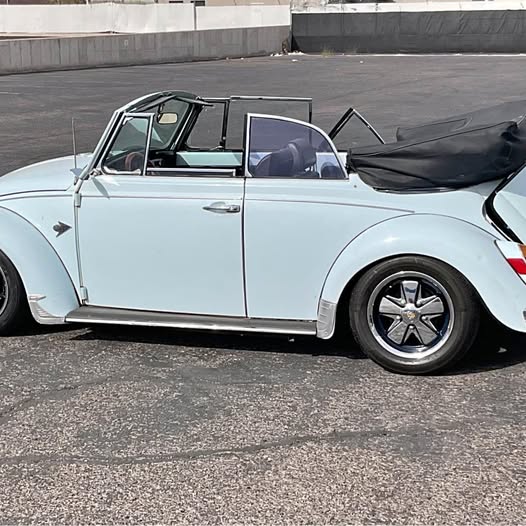 1970 Volkswagen Beetle - 1.8T Classic Convertible 2D