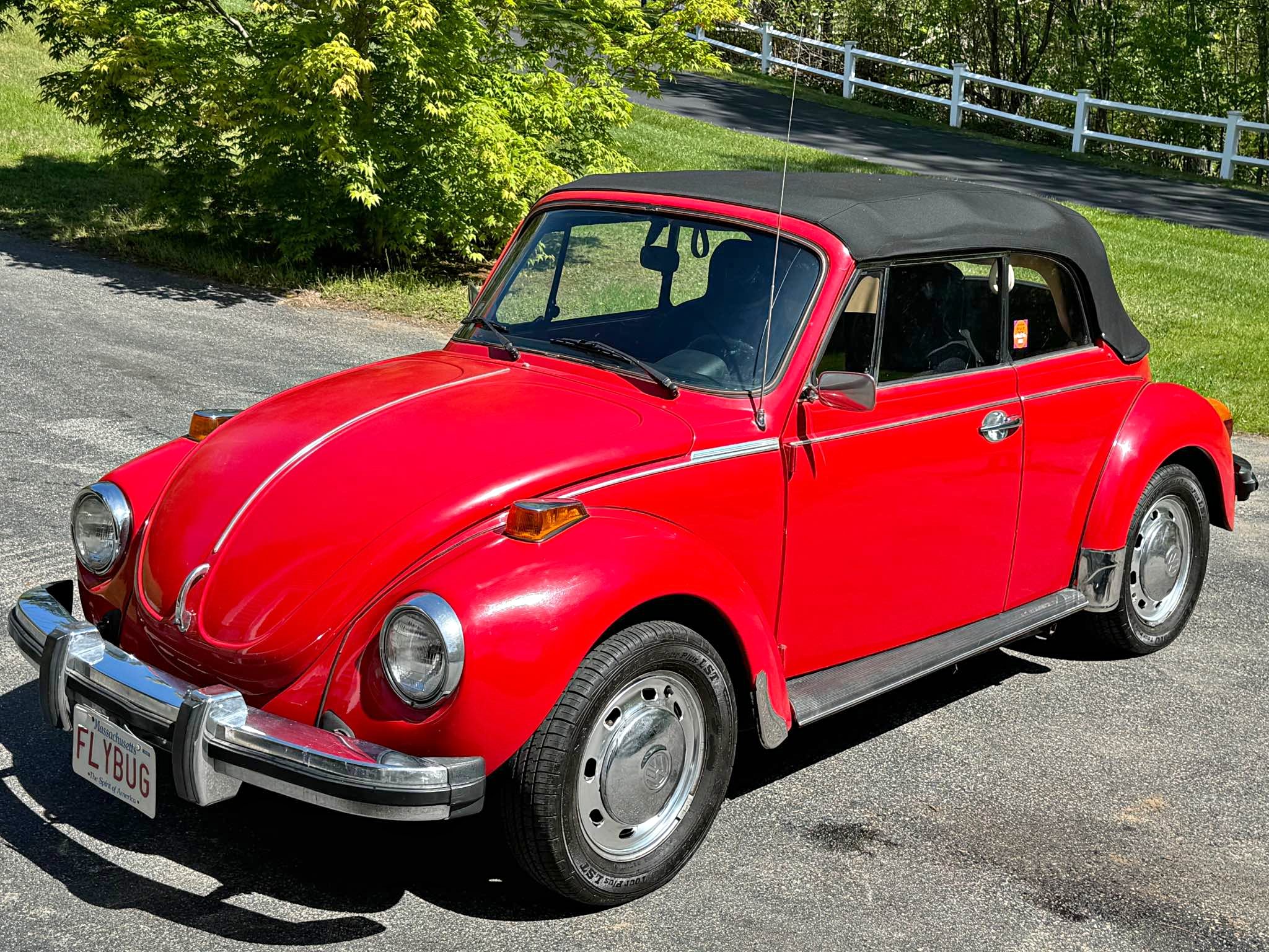 1974 Volkswagen Beetle - Super Beetle Convertible-Karmann