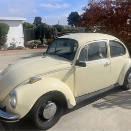 1972 Volkswagen Beetle - Classic Sedan