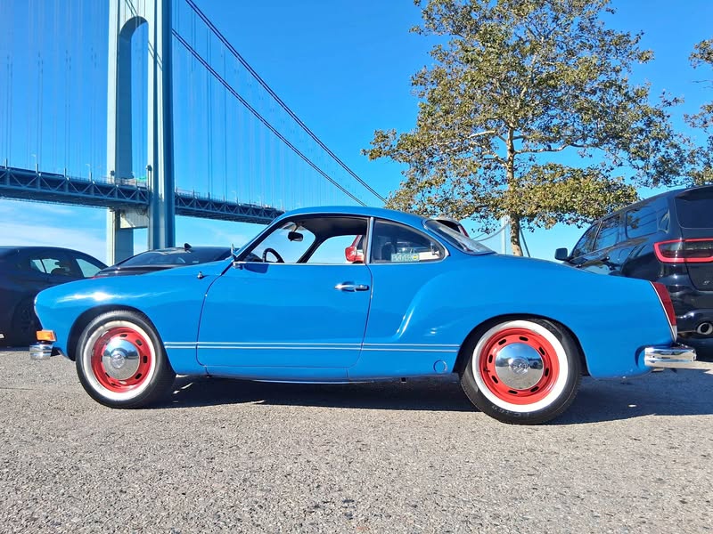 1972 Volkswagen Beetle - 1.8T Entry Hatchback 2D