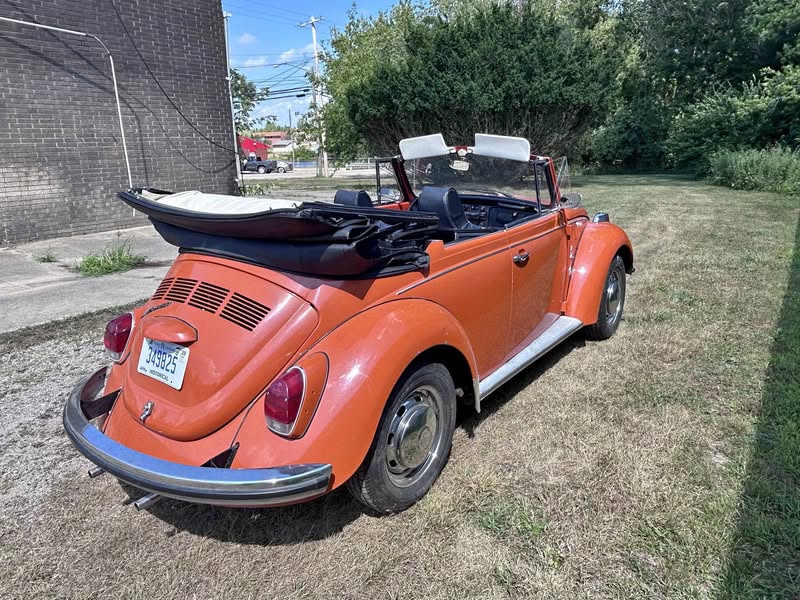 1971 Volkswagen Beetle - 1.8T Convertible 2D