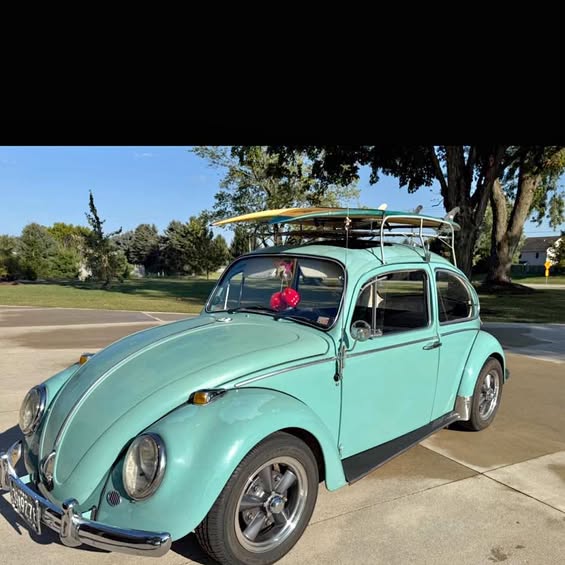 1965 Volkswagen Beetle - Sunroof