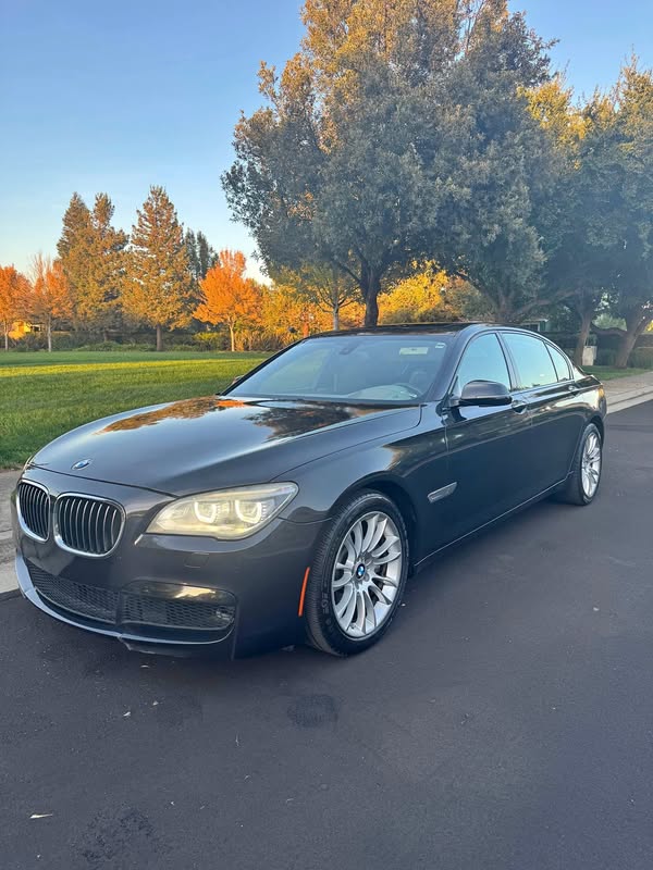 2014 BMW 7 Series - Alpina B7 Sedan 4D