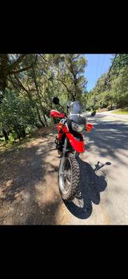2006 BMW f650gs - abs- clean title, recently serviced