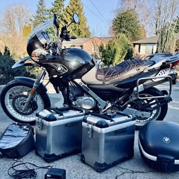 2006 BMW f650gs w\/ touratech zega pro panniers