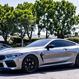 2022 BMW M8 Competition Coupe