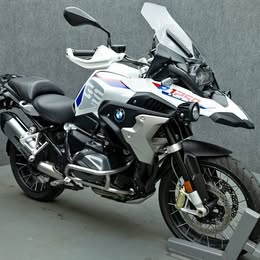 2022 BMW R1250GS RALLY W\/ABS