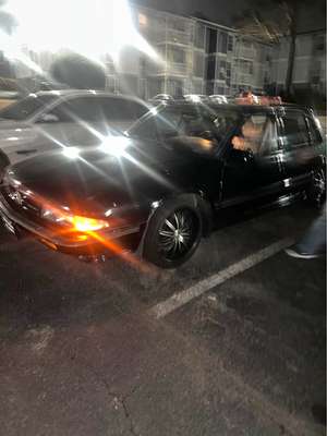 1990 Pontiac Bonneville - SSE Sedan 4D