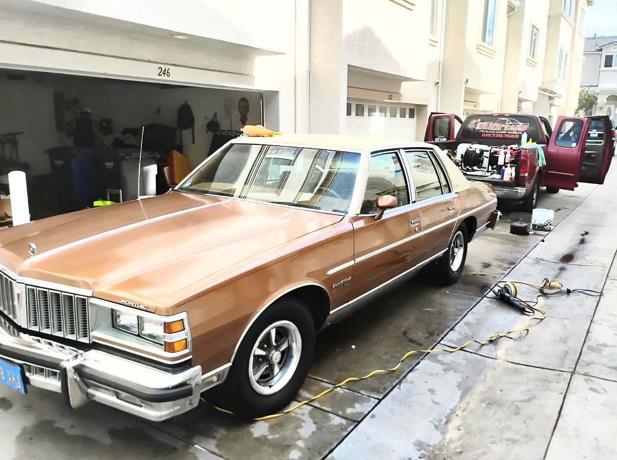 1979 Pontiac Bonneville - Sedan
