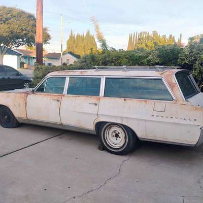 1964 Pontiac Bonneville - GXP Sedan 4D