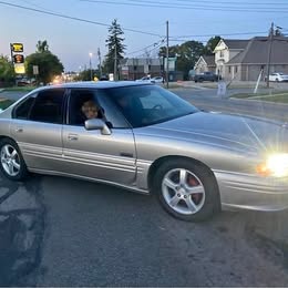 1998 Pontiac Bonneville