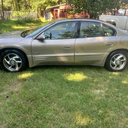2000 Pontiac Bonneville - SSEi Sedan 4D